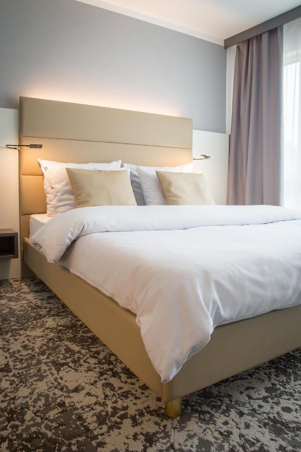 Hotel Santo Karlsruhe Ngoại thất bức ảnh