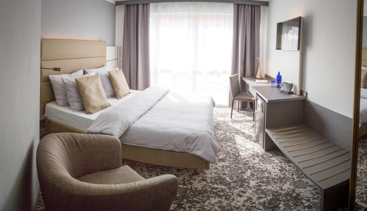 Hotel Santo Karlsruhe Ngoại thất bức ảnh